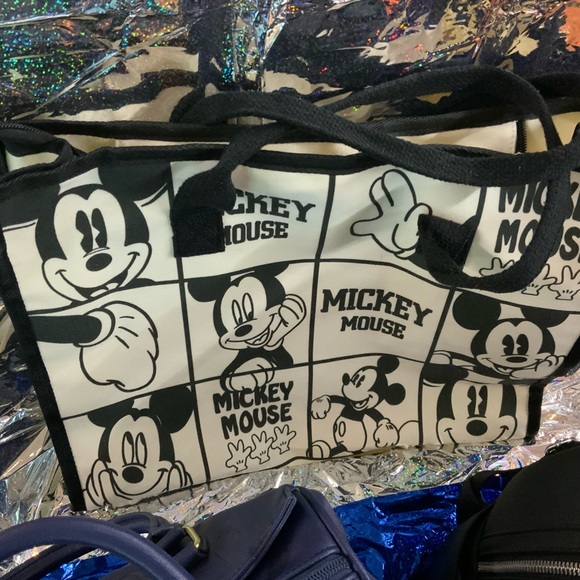 Disney Boutique and Loungefly mixed bundle - Picture 5 of 15